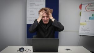 TRT Norge — L-theanin for mental ytelse: Naturlig fokus og stressmestring for menn